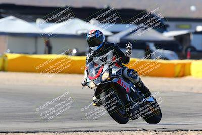 media/Feb-12-2022-SoCal Trackdays (Sat) [[3b21b94a56]]/Turn 2 (1045am)/